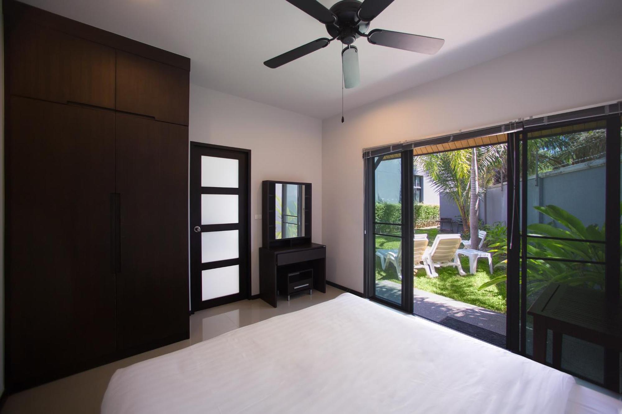 Onyx Villas By Tropiclook Nai Harn Екстер'єр фото